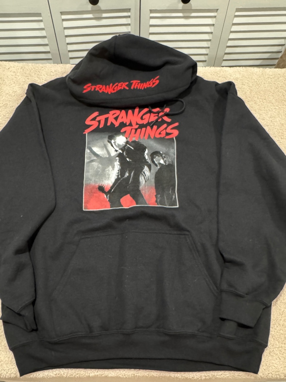 Stranger Things Black Graphic Hoodie XL • Demogorgon • Netflix Merch